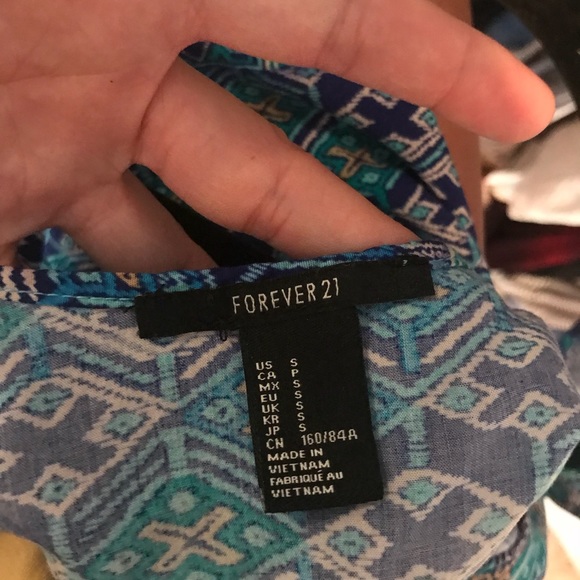 Multi colored-Aztec tank top - Picture 2 of 2